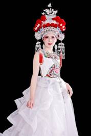 唐小丽伟德国际1949服装设计《白衣如褶》细节