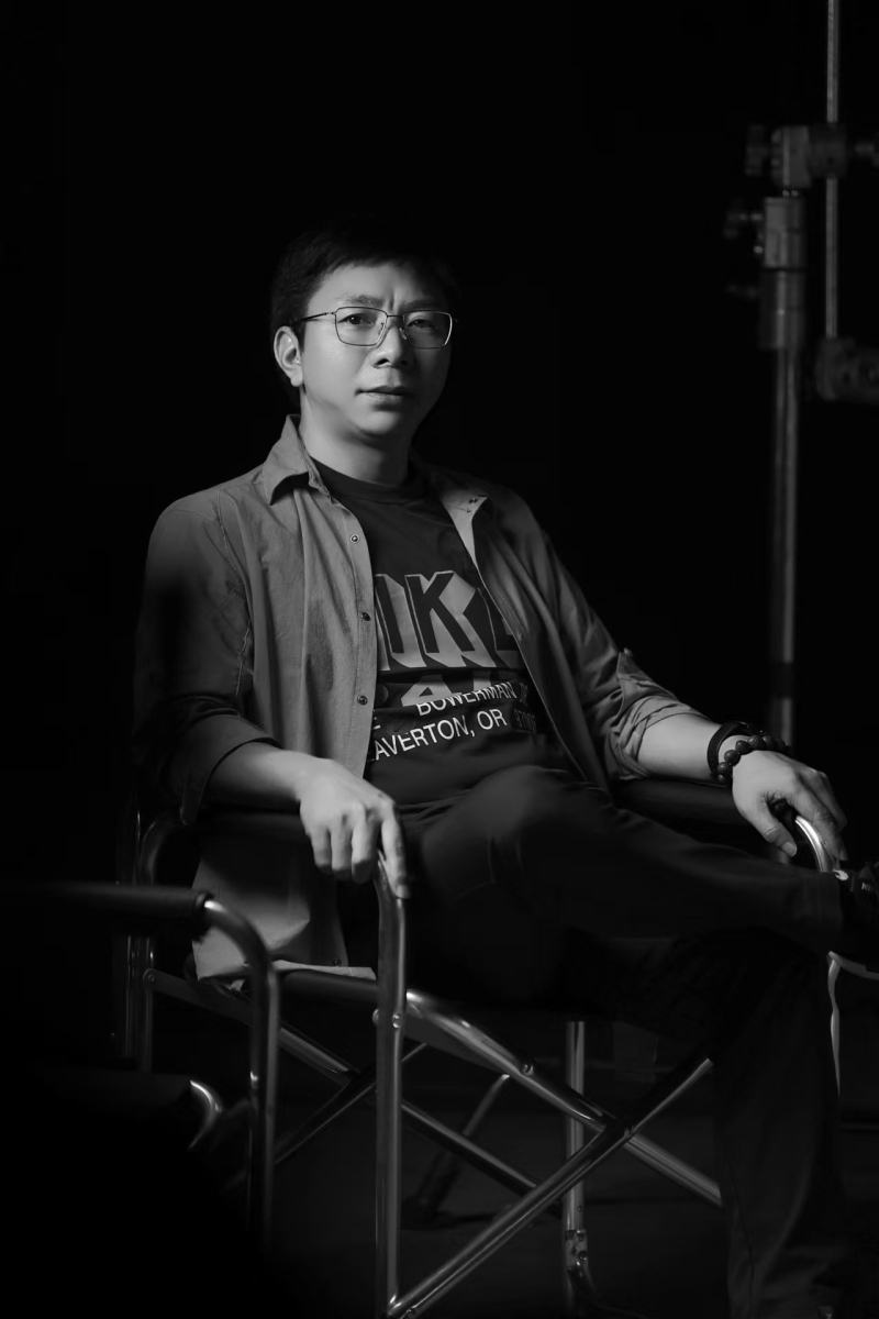 伟德国际1949副经理（主持工作）——刘平春
